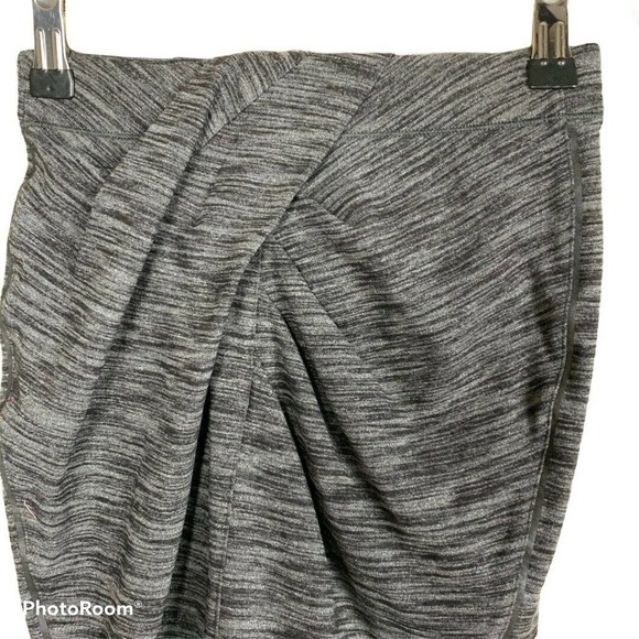Lululemon Go Where To Skirt Heathered - Picture 3 of 7